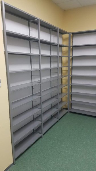 knihovna Ústav fyzikální chemie J. Heyrovského AVČR